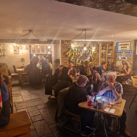 Pepper Street Rooms Whitchurch  Dış mekan fotoğraf