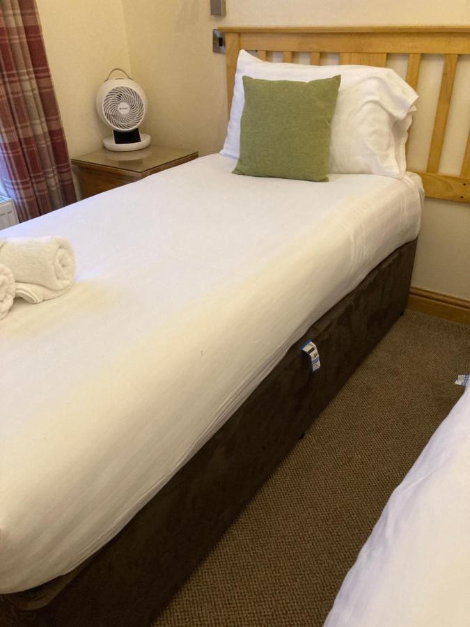 Pepper Street Rooms Whitchurch  Dış mekan fotoğraf
