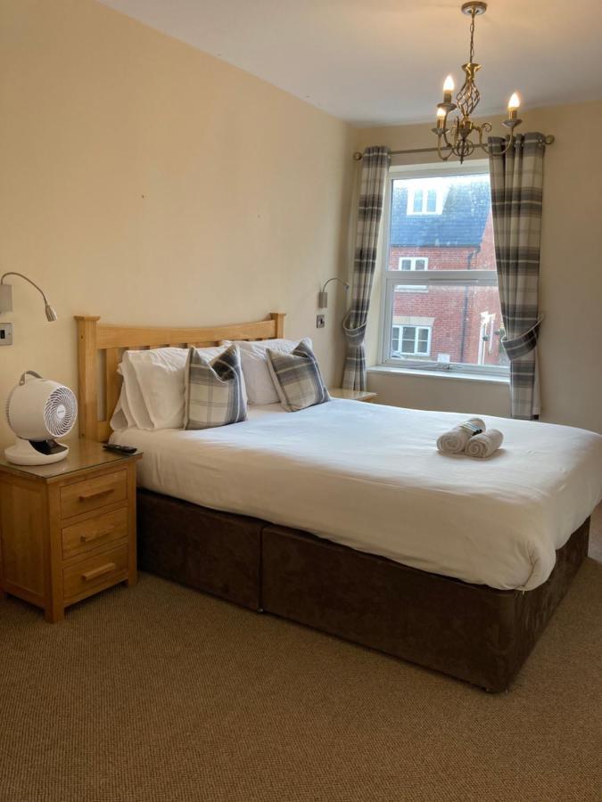 Pepper Street Rooms Whitchurch  Dış mekan fotoğraf